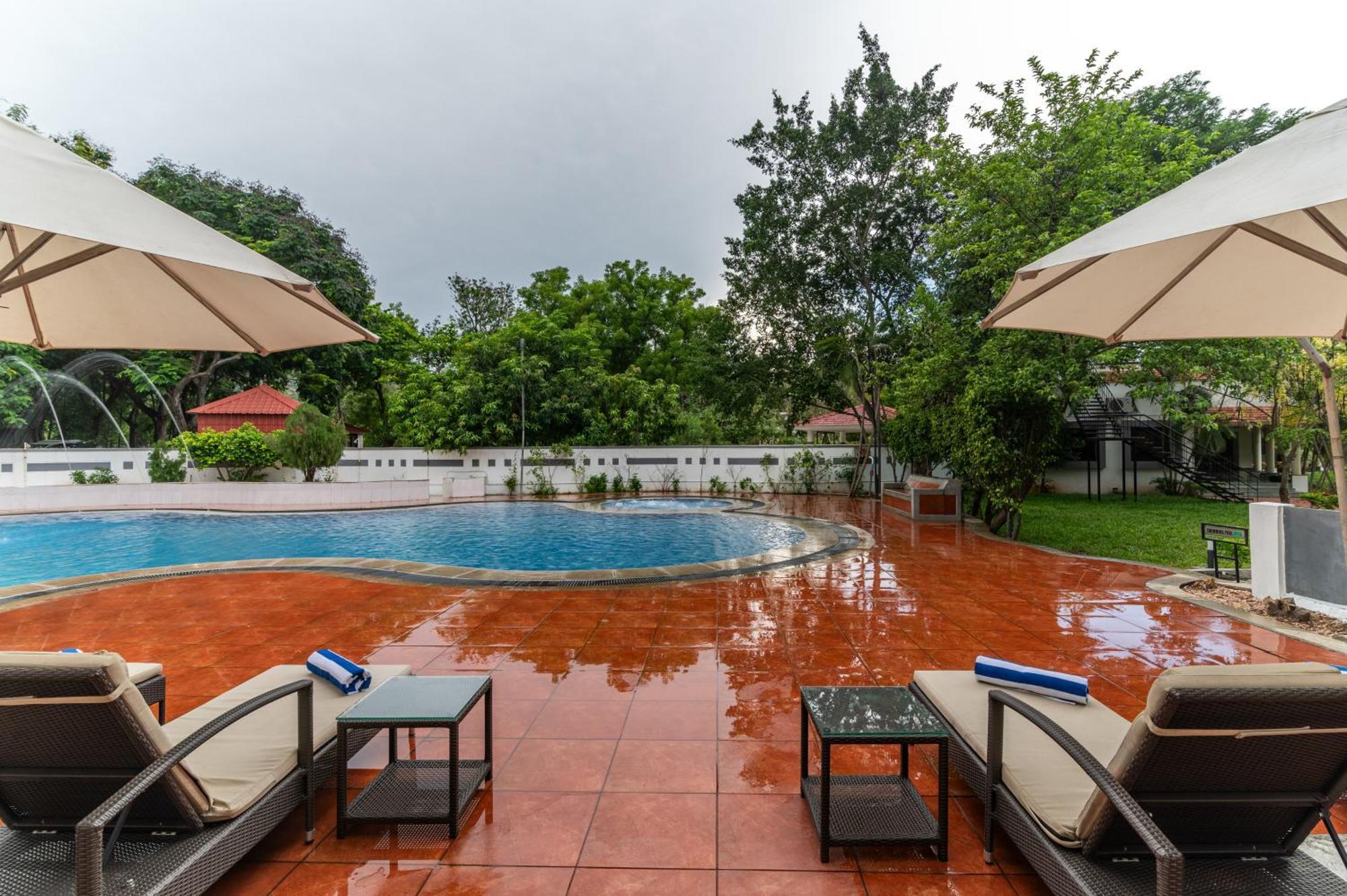 Arunai Anantha Resort Tiruvannāmalai Exterior foto