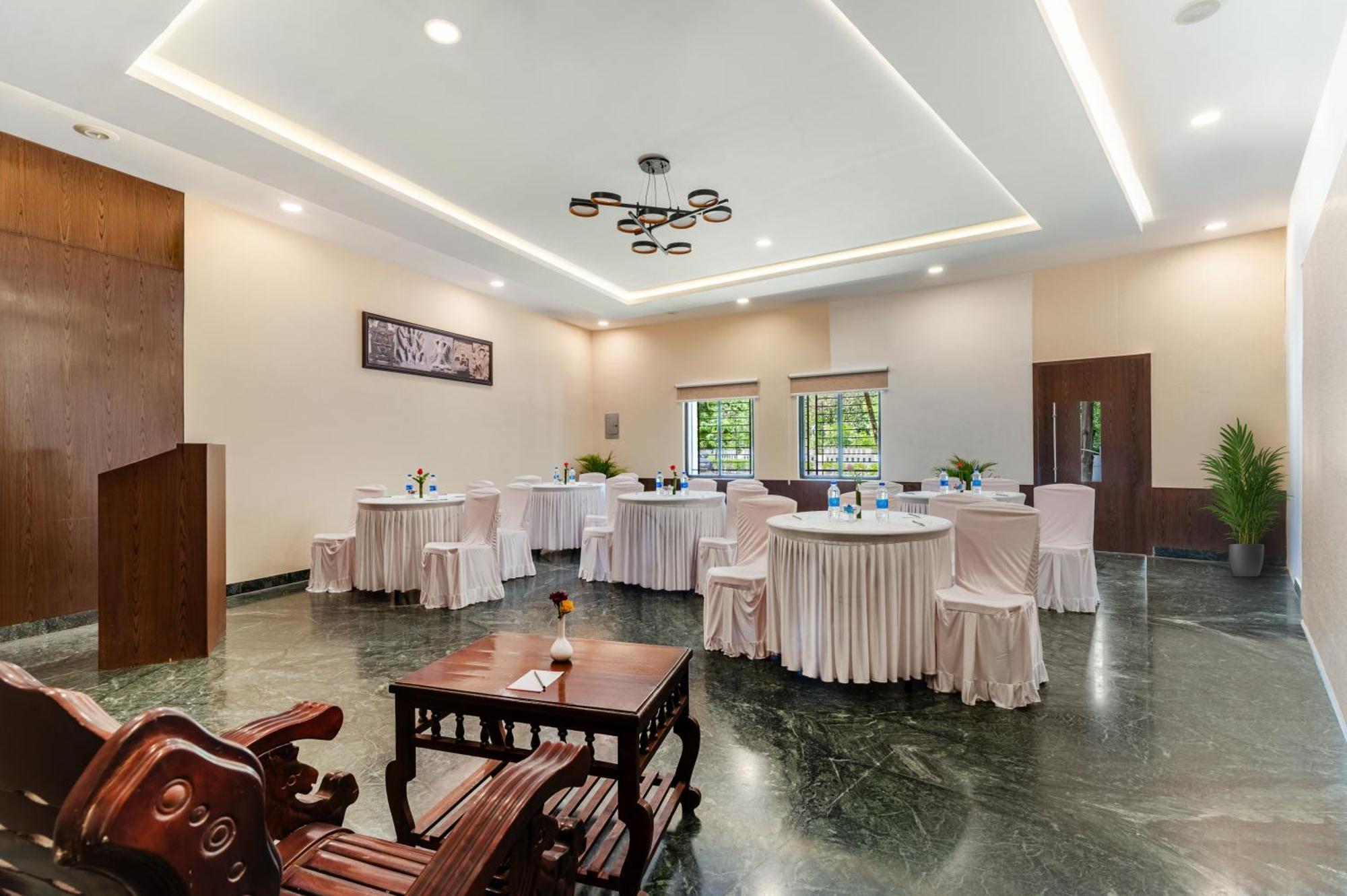 Arunai Anantha Resort Tiruvannāmalai Exterior foto