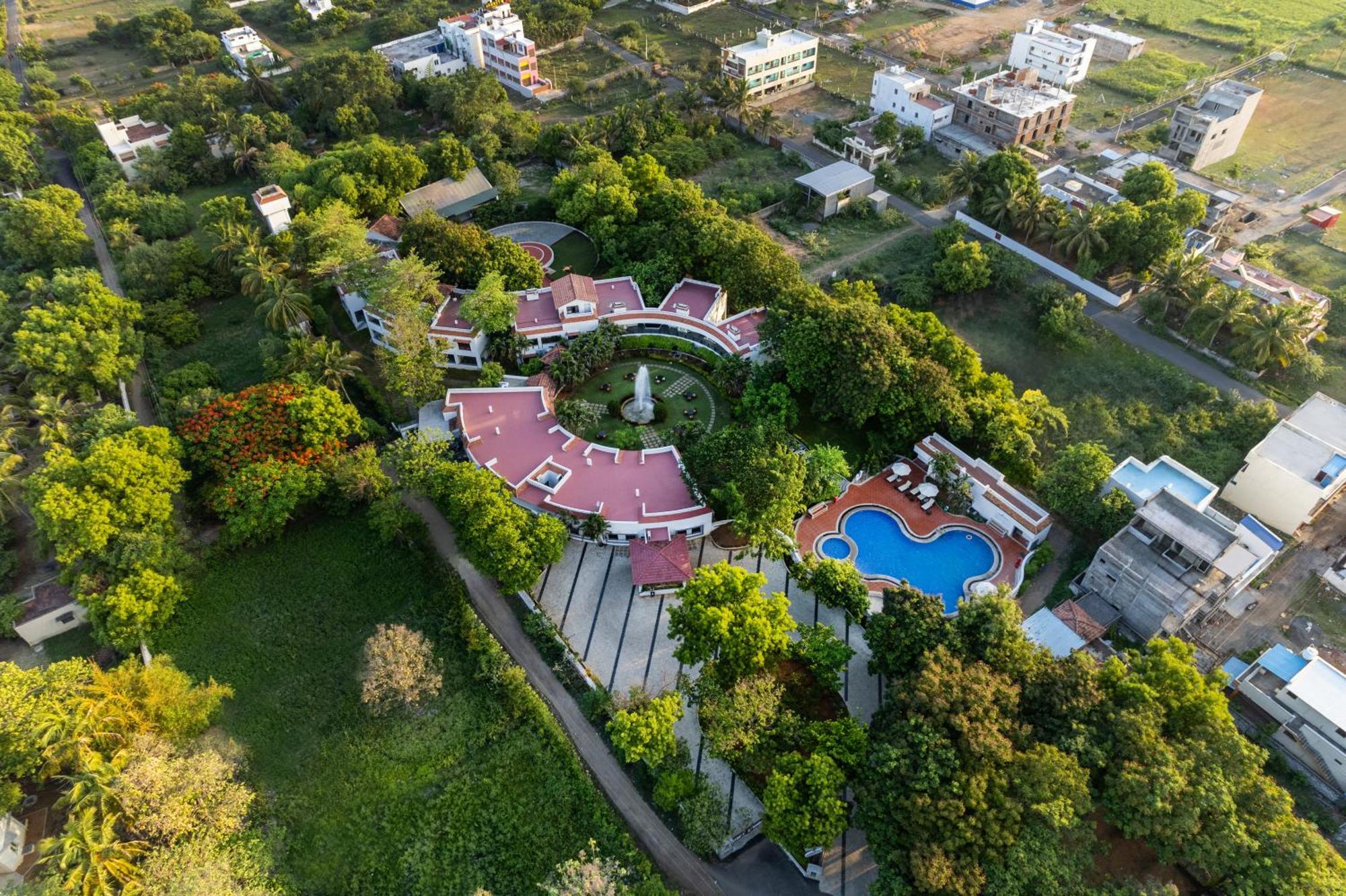 Arunai Anantha Resort Tiruvannāmalai Exterior foto