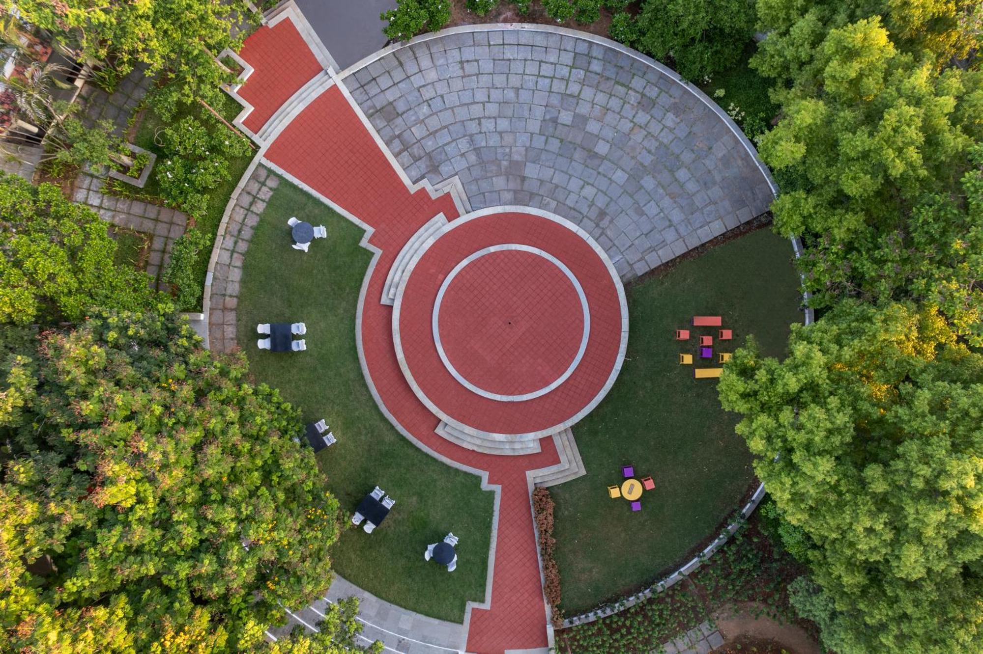 Arunai Anantha Resort Tiruvannāmalai Exterior foto