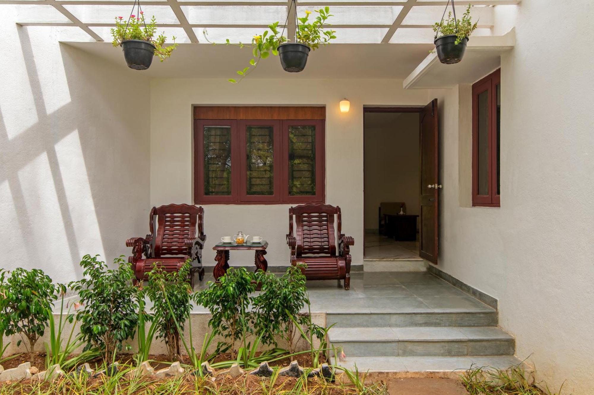 Arunai Anantha Resort Tiruvannāmalai Exterior foto