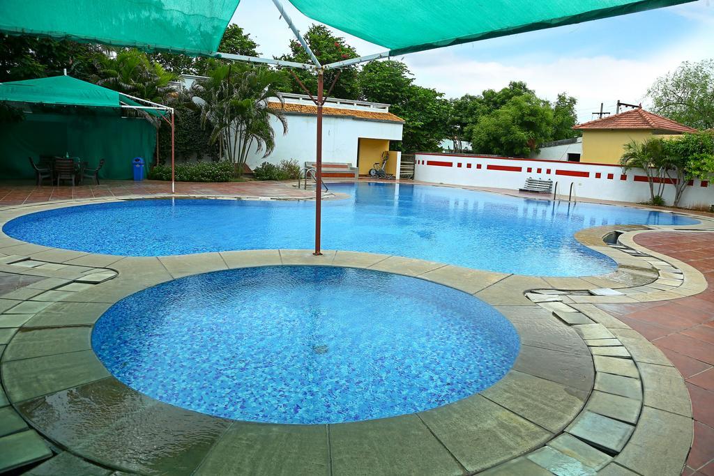 Arunai Anantha Resort Tiruvannāmalai Exterior foto